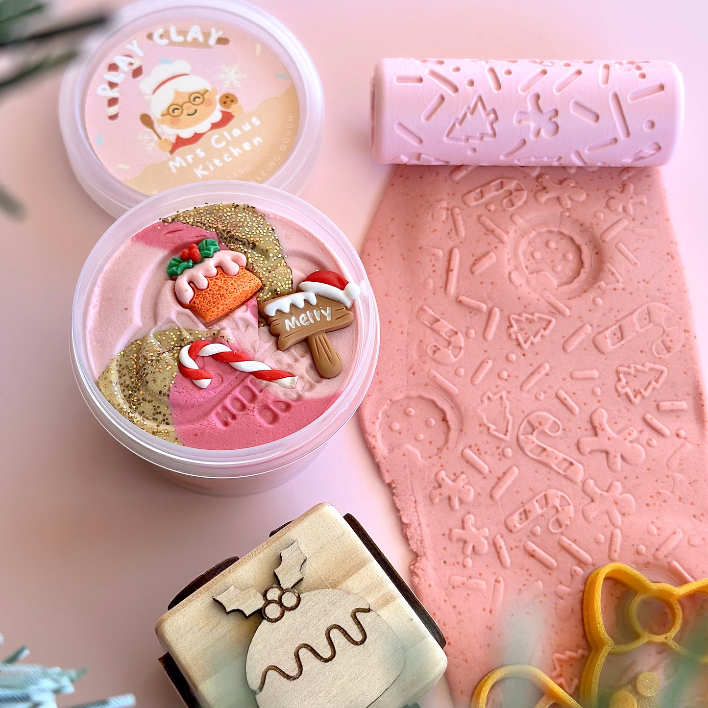 Mrs Claus’s Kitchen – Christmas Play Dough Bundle