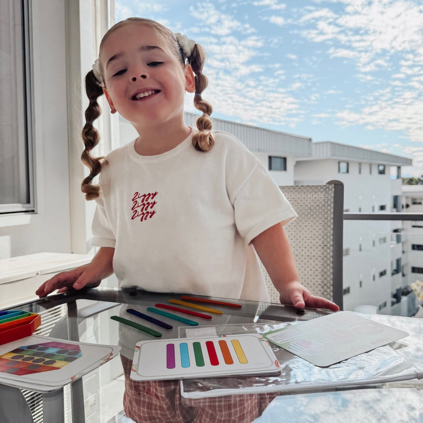 Busy Bag – Pop Stick Pattern Match - from Open Hand Learning - Busy Bag Toddler Activity