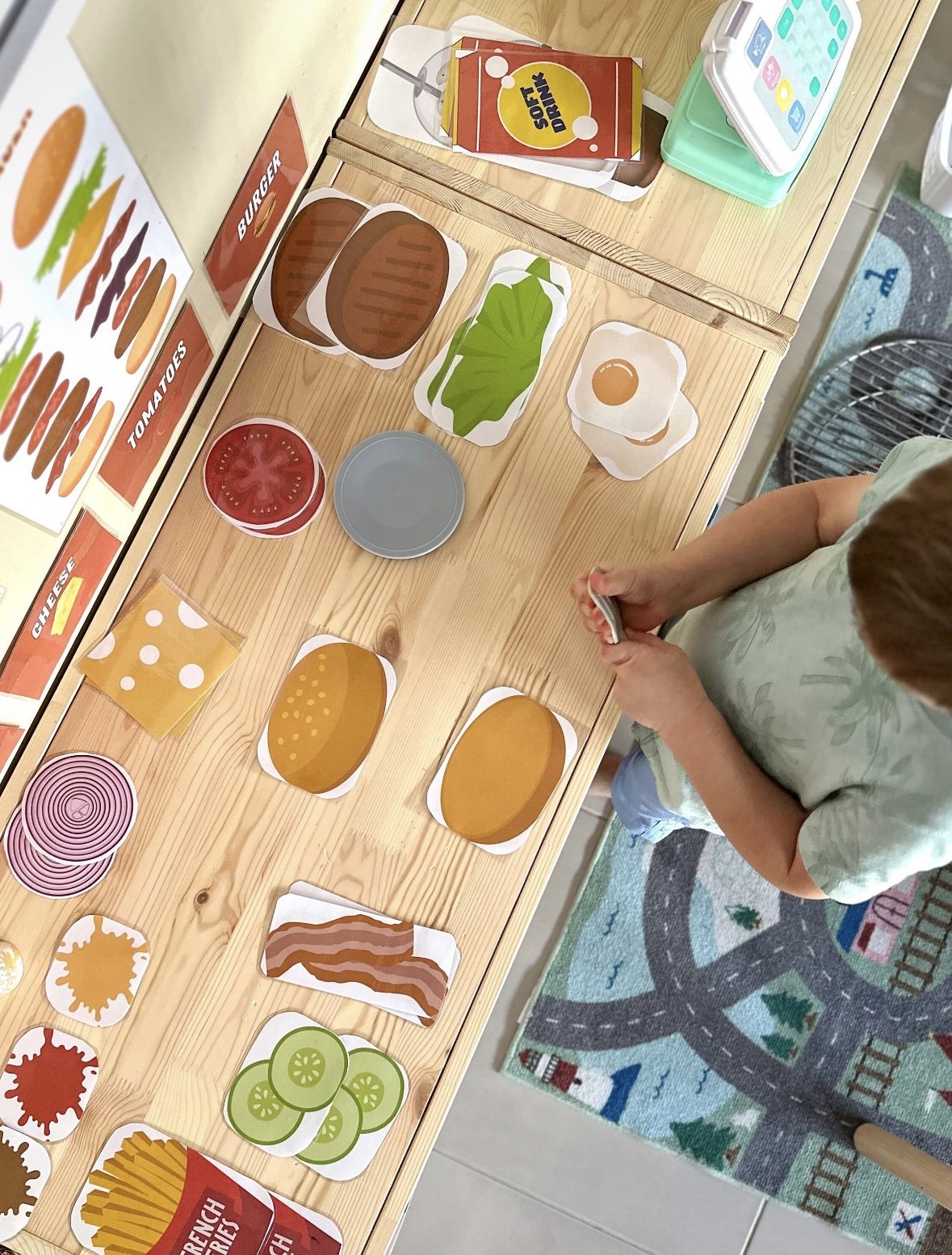 FREE Little Burgers Shop Play Set: Printable Burger Pretend Food for Toddlers Fun