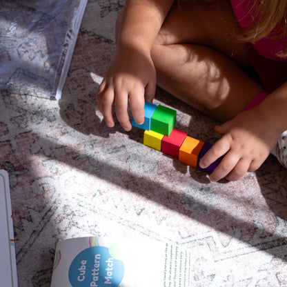 Busy Bag – Cube Match