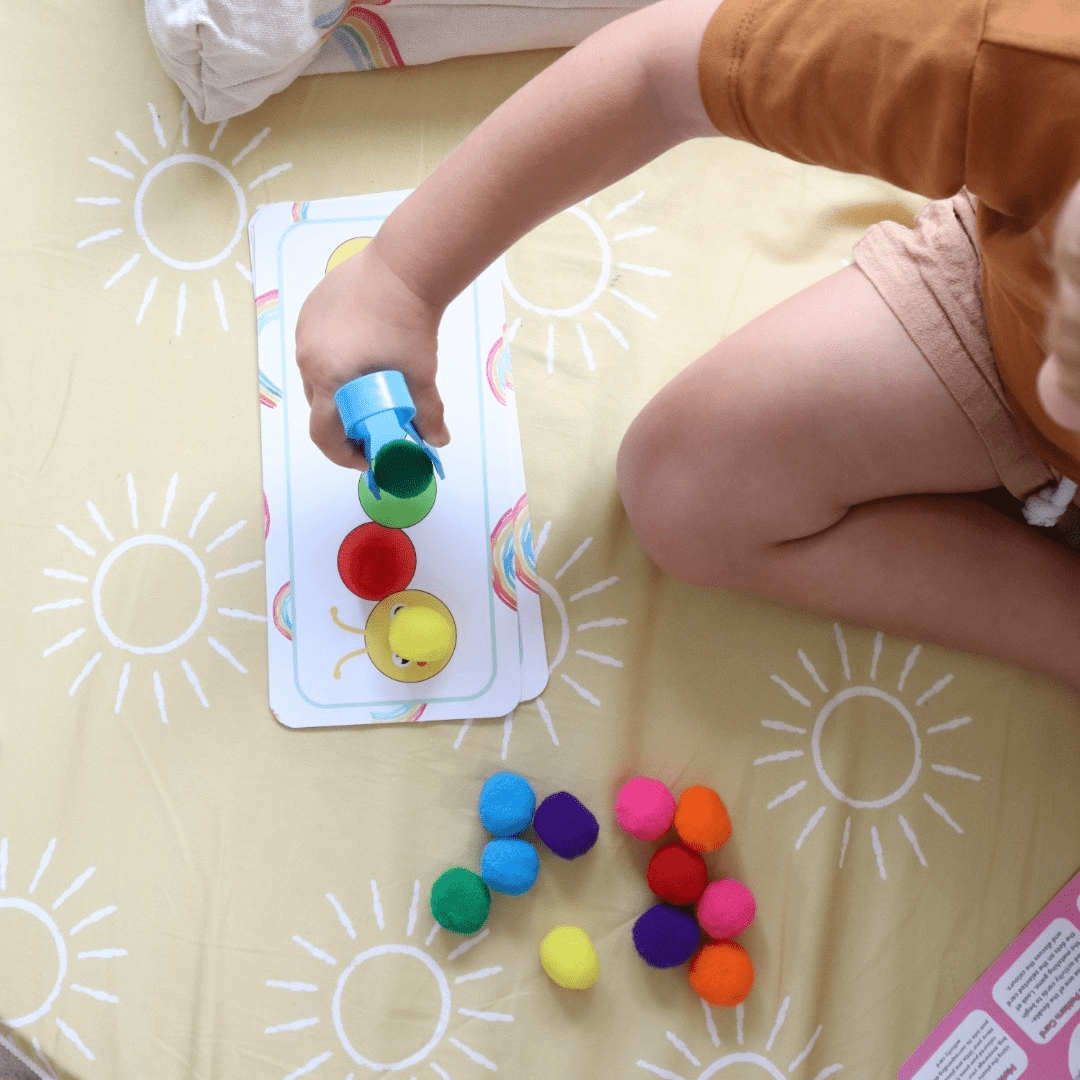 Busy Bag – Caterpillar Pom Pom Match - from Open Hand Learning - Busy Bag Toddler Activity