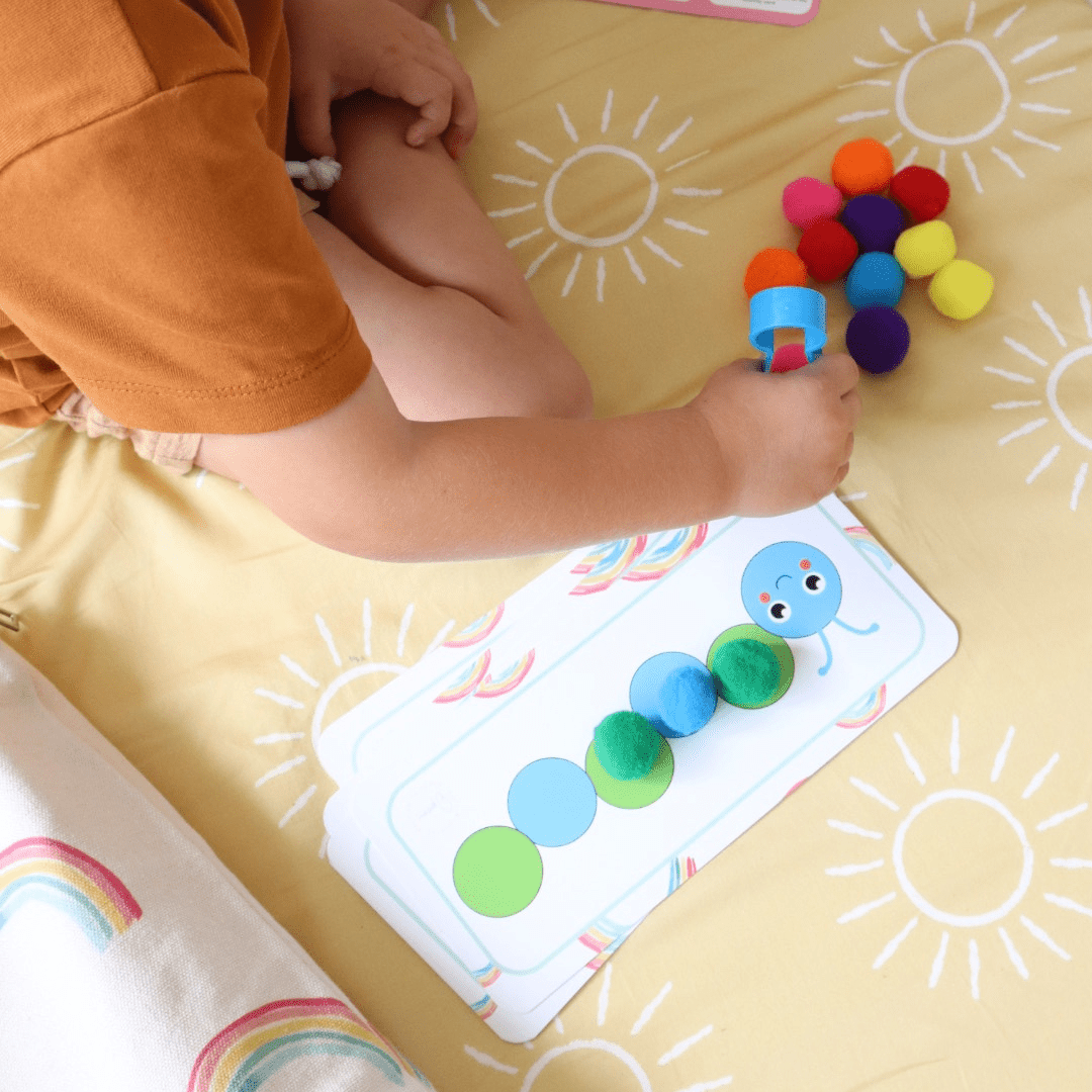 Busy Bag – Caterpillar Pom Pom Match - from Open Hand Learning - Busy Bag Toddler Activity