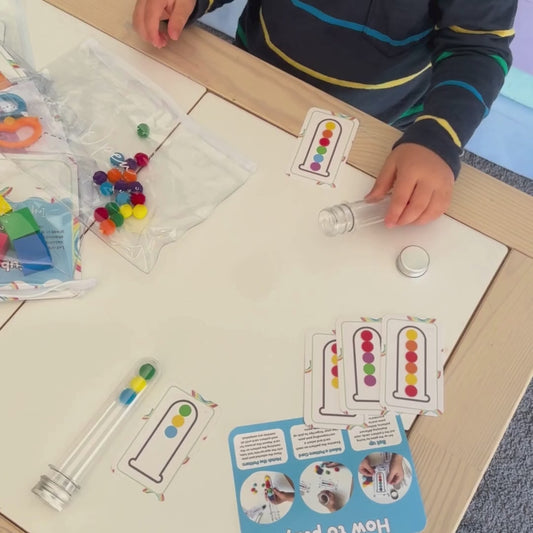 Busy Bag – Test Tube Pom Pom Match
